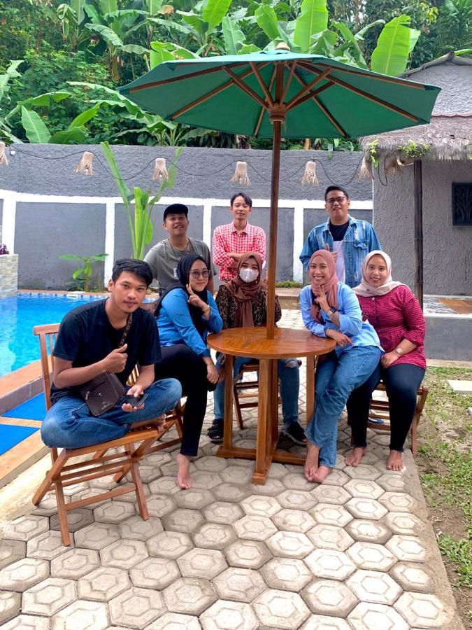 Villa Dhanty Bogor Exterior foto